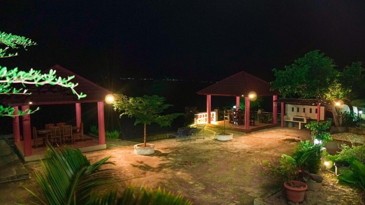 Judita Cottages Tuktuk Siadong Exterior foto