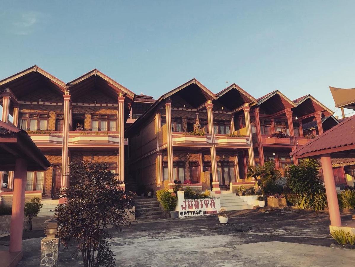 Judita Cottages Tuktuk Siadong Exterior foto