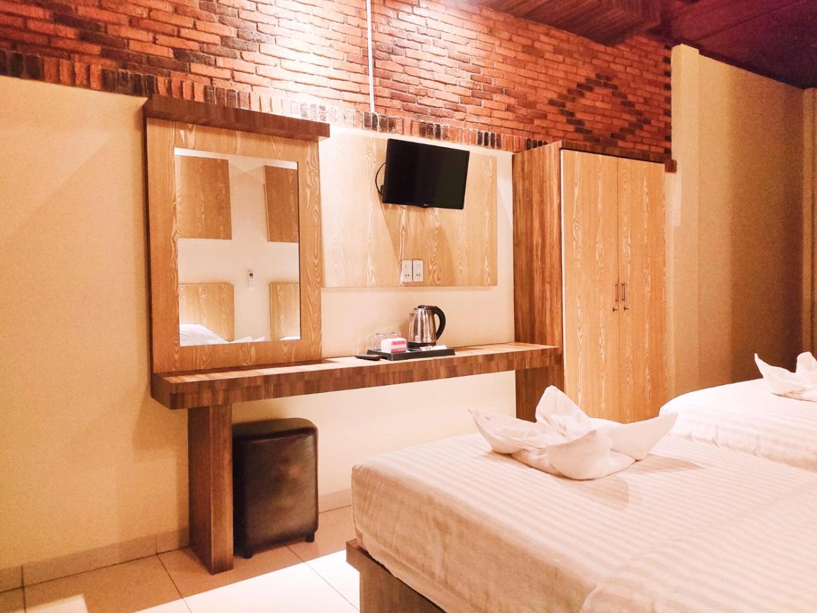 Judita Cottages Tuktuk Siadong Exterior foto