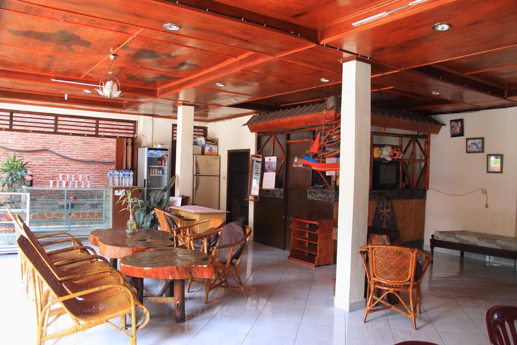 Judita Cottages Tuktuk Siadong Exterior foto